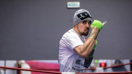 David 'Infierno' Soria durante su penúltima sesión el jueves pasado en el gimnasio Kanku de Burlada. Allí ha preparado el combate de hoy.