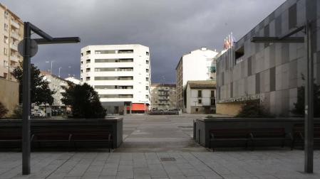 Burlada tasa en 1,4 millones de euros la renovación del alumbrado público con led