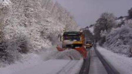 Activados casi 70 quitanieves ante el riesgo de precipitaciones de nevadas