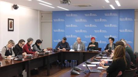 Navarra no planea restricciones para eventos colectivos por el coronavirus salvo algunas reuniones de sanitarios
