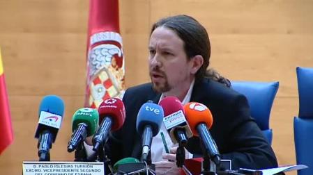 Vídeo del escrache a Pablo Iglesias durante un acto en la Complutense