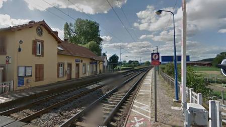 Veintiún heridos, uno grave, al descarrilar un tren cerca de Estrasburgo