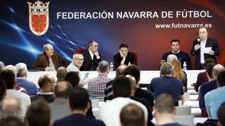 El fútbol y fútbol sala regional se suspenden durante dos semanas