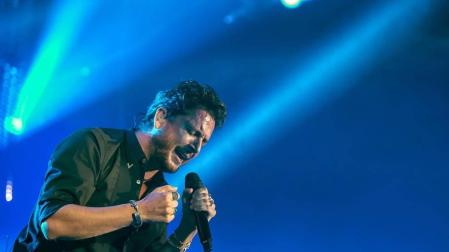 Todas las fotos del concierto de Manuel Carrasco en el Navarra Arena