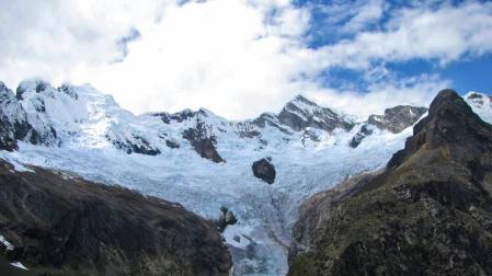 El cambio climático extingue glaciares de Perú