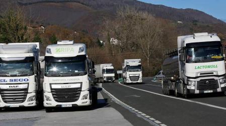 El porqué de las prisas de los camioneros en la N-121-A