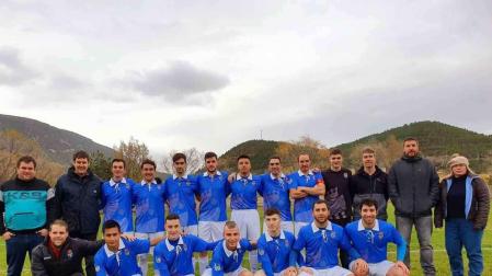 Liédena se quedó sin centenario, pero cantó al Aurrera en la calle