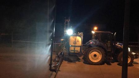 Una veintena de localidades navarras aceptan la ayuda de los agricultores para fumigar