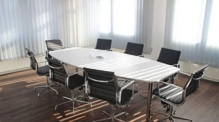 Herramientas de teletrabajo: 4 formas de hacer reuniones en línea