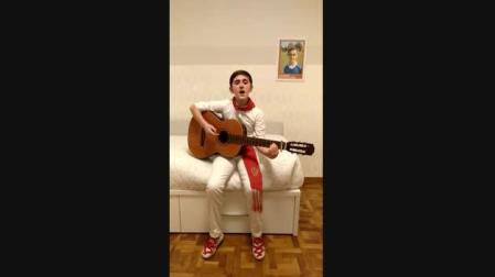 Jota del niño Pablo BLasco para los pacientes con coronavirus.