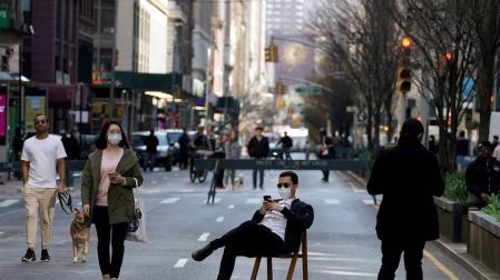 EE UU supera los 100.000 casos y aprueba un enorme paquete de estímulo