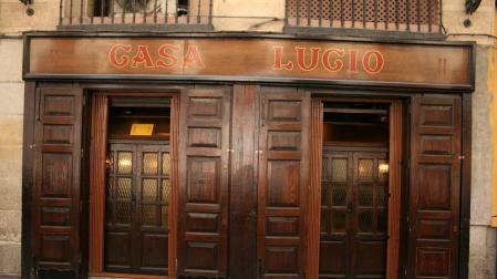 Lucio Blázquez, el rey de los huevos fritos, ingresado con neumonía