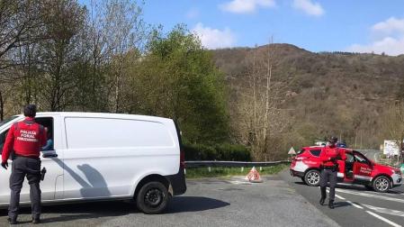 Incumple el estado alarma conduciendo sin puntos y da positivo en speed y THC