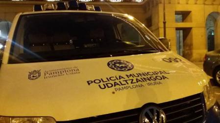 Coche de la Policía Municipal de Pamplona