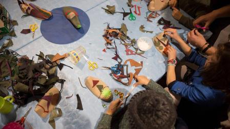 El arte de Pamplona, en un taller