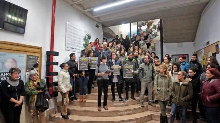 Las Escuelas de Idiomas ven “temerario” que les obliguen a hacer pruebas presenciales