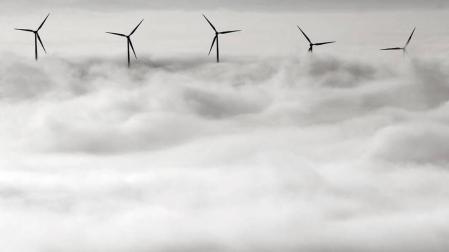 La niebla baja y densa vuelve a afectar a buena parte de Navarra