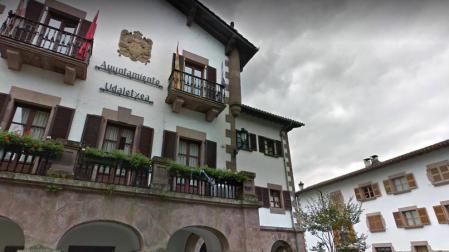 Ayuntamiento de Santesteban.