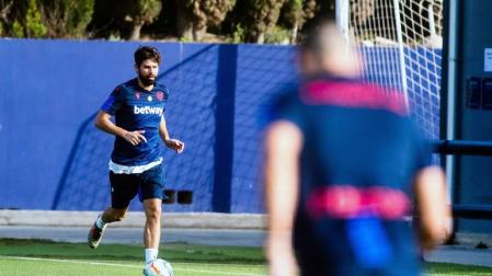 Imagen del primer entrenamiento del Levante.