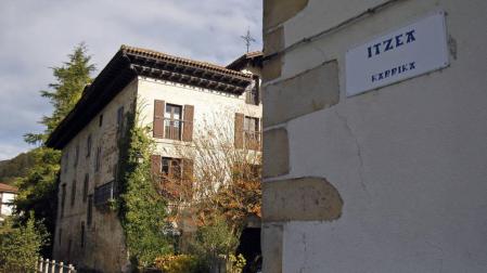 Bera plantea cerrar tramos o limita aparcamientos para crear terrazas
