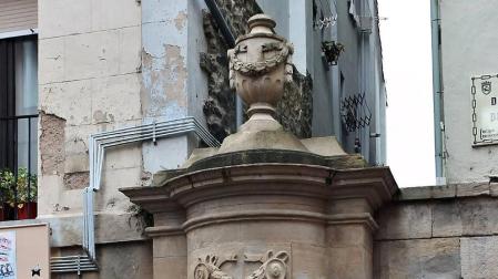 Pamplona "mantiene con regularidad" todas las fuentes