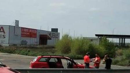 Denunciados en Castejón por movilidad ilegal, darse a la fuga y tenencia de drogas