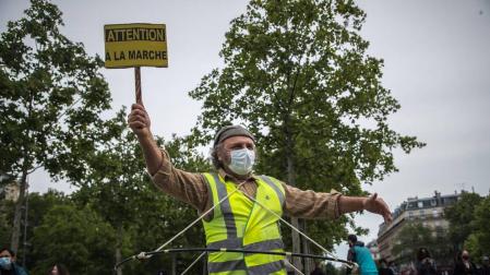 Los 'chalecos amarillos' organizan protestas en Francia pese a las restricciones