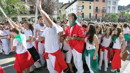 Sakana avanza cambios de formato en las fiestas de sus quince pueblos