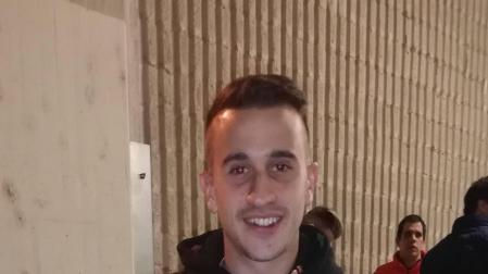 Berenguer visita El Sadar y se lleva la camiseta de Oier