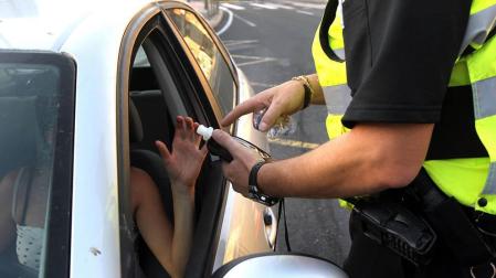 Detenido en Pamplona por conducir ebrio y sin carné