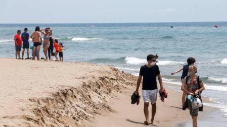 Aspecto de la playa de Castelldefels.
