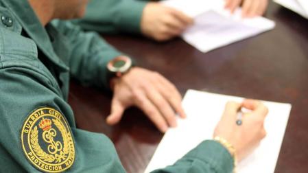 El Seprona investiga a dos navarros por un delito de falsedad documental