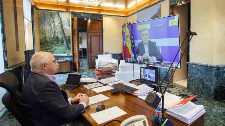 José Mª Aierdi, en el transcurso de la videoconferencia de la Conferencia Sectorial de Vivienda.