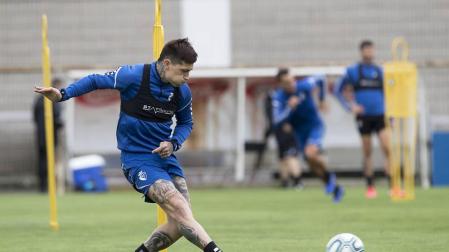 Chimy Ávila sigue con el grupo y trabajo individual para los tocados