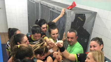Manu Etayo: “El corazón me dice sí; la cabeza, esperar un año”