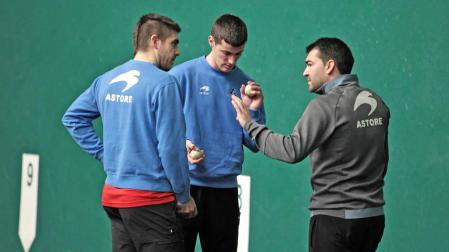 Elección de material en el Labrit.