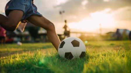 ¿Se puede jugar al fútbol en la fase 3?