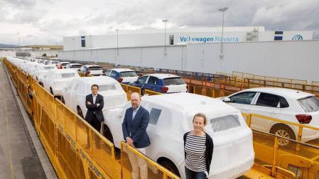 VW Navarra alcanza durante la pandemia su récord en el promedio de coches distribuidos por tren