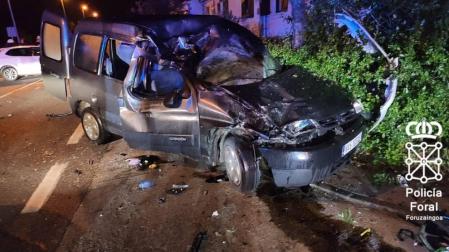 Herido tras chocar contra un vehículo estacionado y dar positivo en alcohol