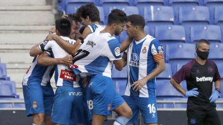 Monólogo perico frente a un Alavés con diez