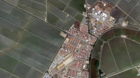 Un muerto y dos mujeres heridas tras caer su vehículo a un canal en Isla Mayor