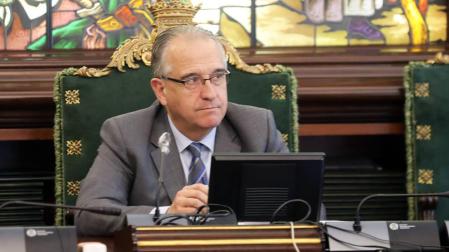 Maya: "Se ha ninguneado a los ayuntamientos de Navarra Suma"