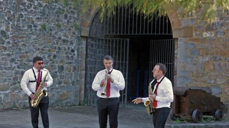 Casi cuatro meses después de su último concierto, la banda municipal volvió a reencontrarse con su público