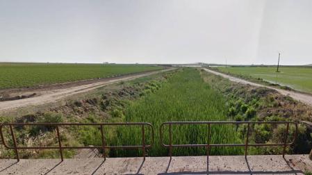 Canal entre Hernán Cortés y Santa Amalia, en Badajoz.