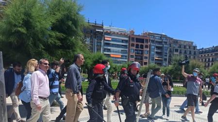 Incidentes tras un mitin de precampaña de Vox en San Sebastián