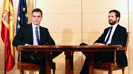 Concluye el encuentro entre Sánchez y Casado tras 45 minutos de reunión