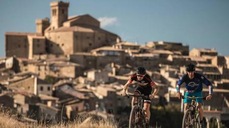 Una red de 46 rutas BTT amplía la oferta turística de la Zona Media