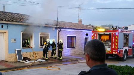 Incendio sin daños personales en una vivienda de Rada