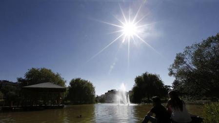 Navarra, en alerta naranja por las temperaturas, rozará hoy los 40 grados