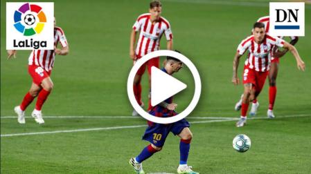 Messi, rodeado de jugadores del Atlético de Madrid
